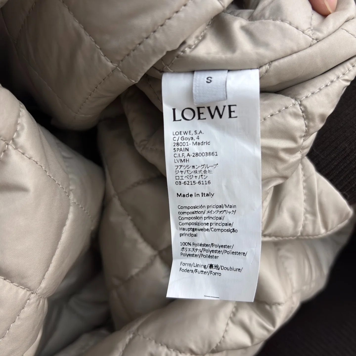1762848858738698.jpg