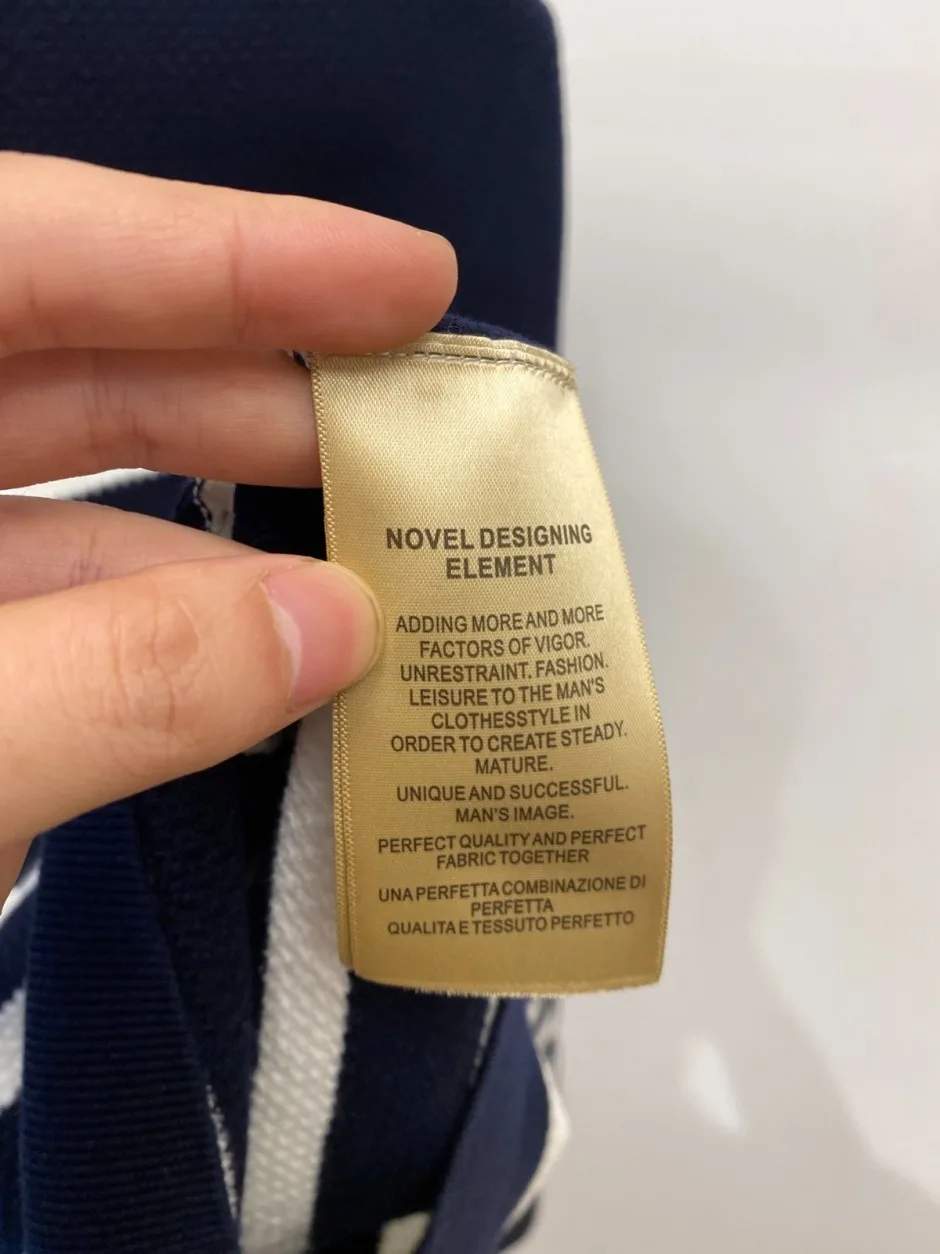 1763346644158946.jpg