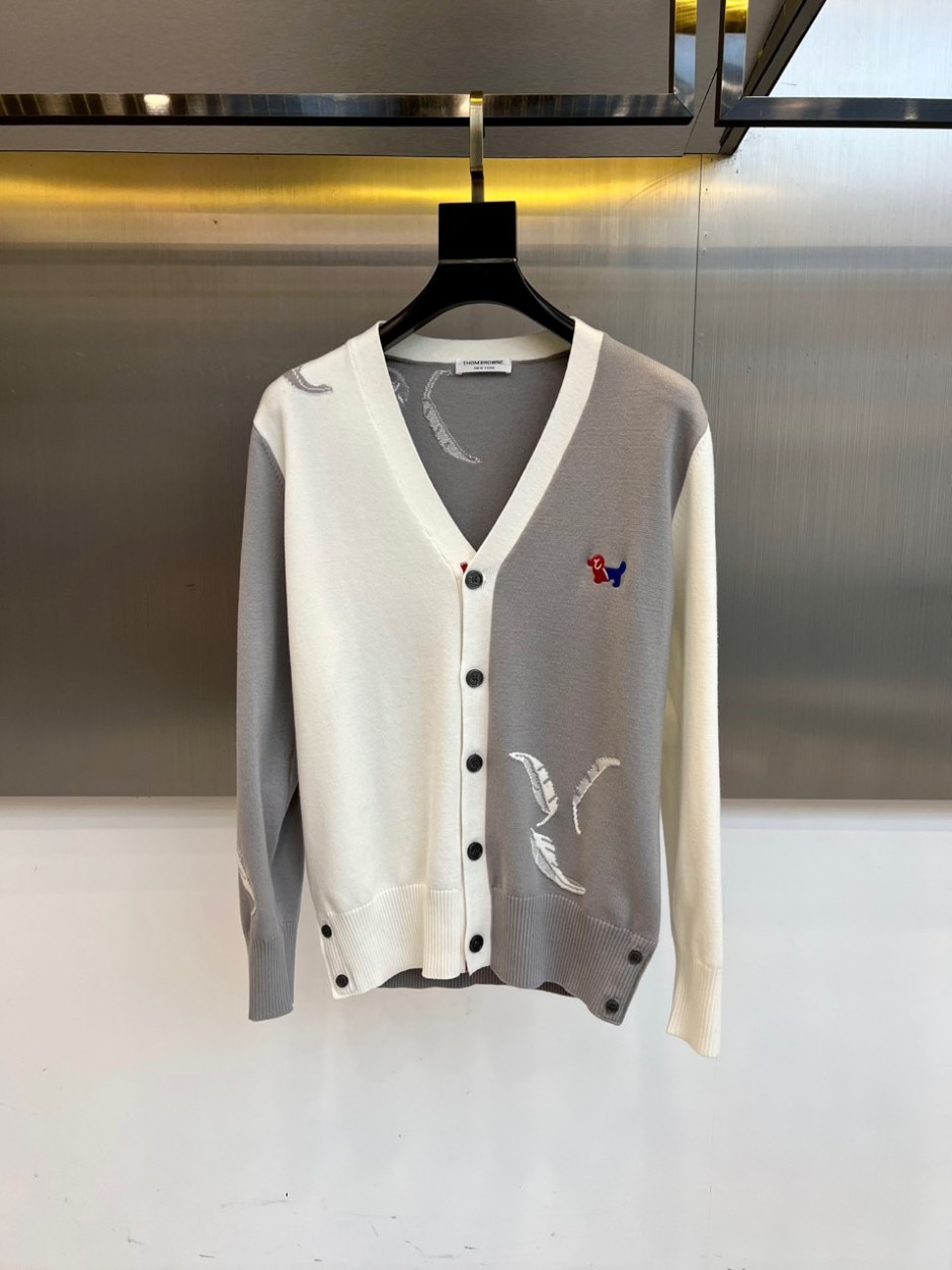 目を引く バイカラー Vネック カーディガン トムブラウン ニット 偽物