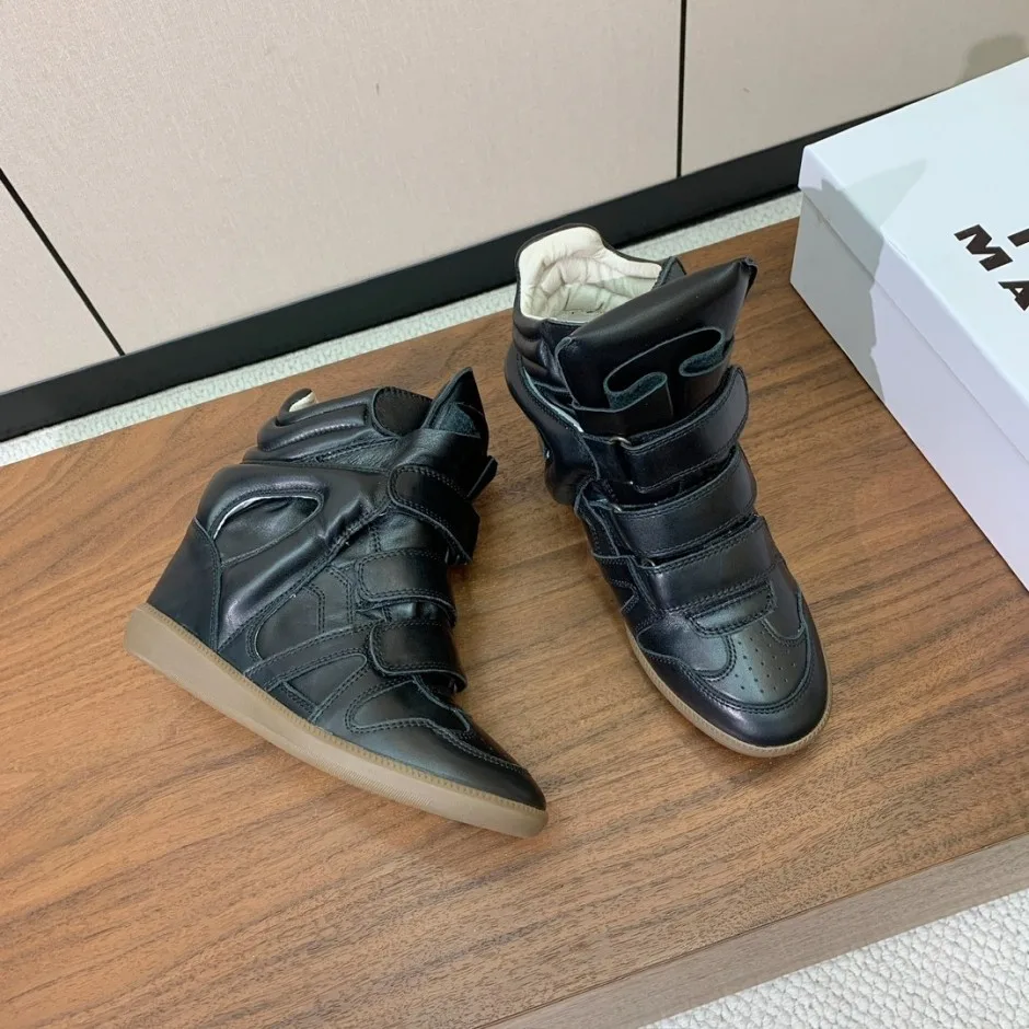 人気 おしゃれ IM3 スニーカー ハイカット イザベルマラン スーパーコピー ブラック 人気 おしゃれ IM3 スニーカー ハイカット イザベルマラン スーパーコピー ブラック