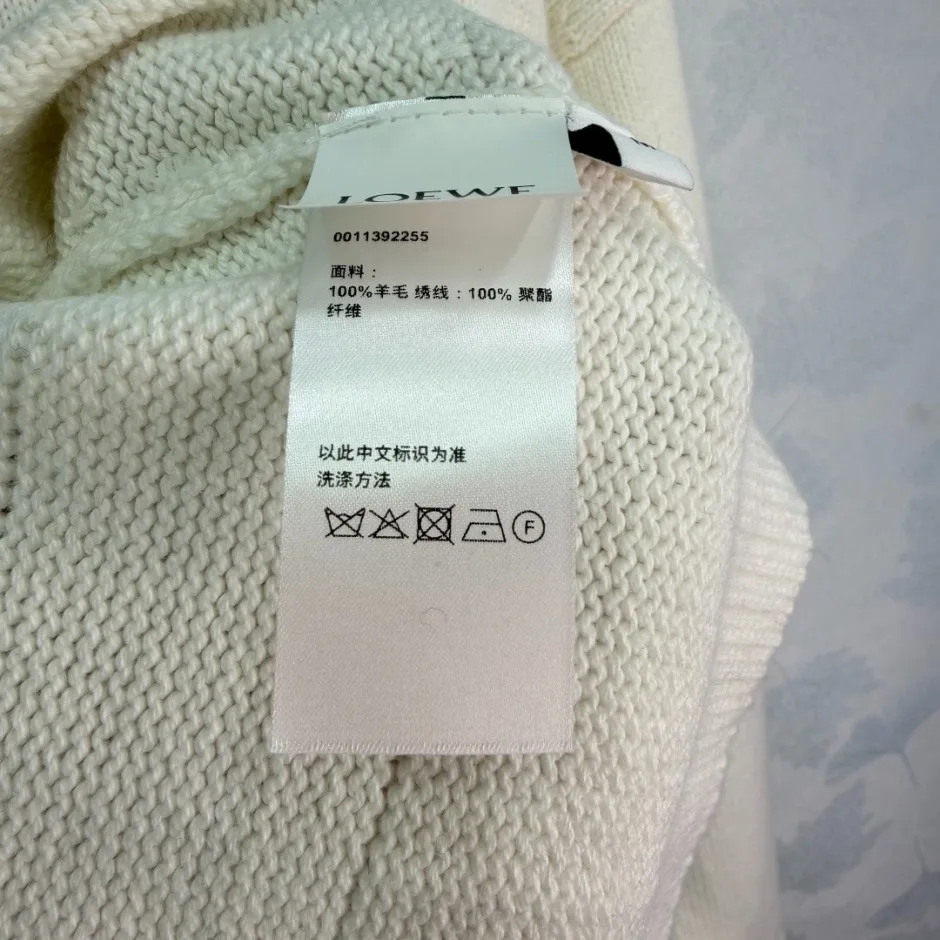 1764654631412162.jpg