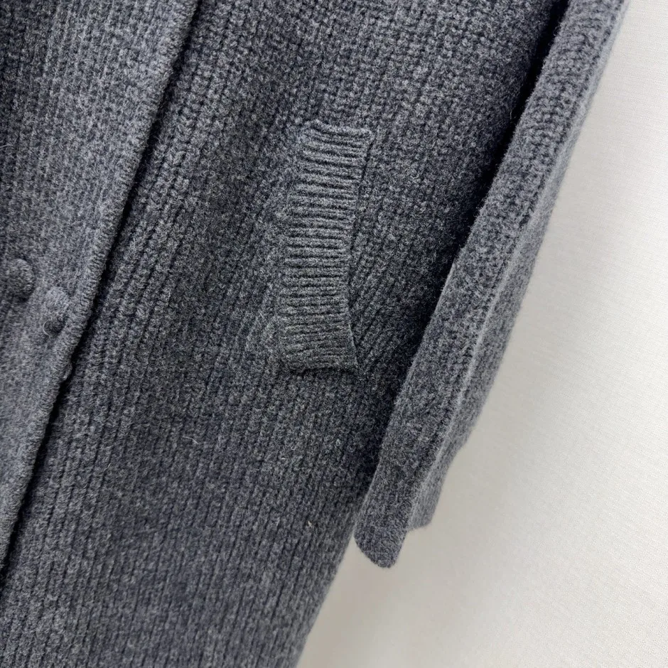 1764747883133012.jpg