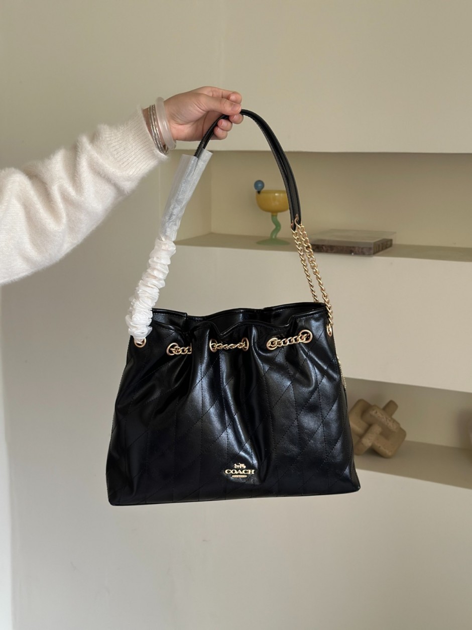 洗練された エレガント COACH コーチ エヴリン ショルダー バッグ