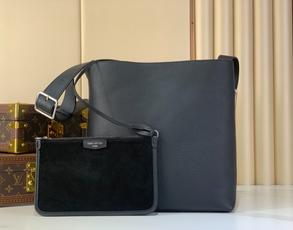 ルイ・ヴィトン バッグ スーパーコピー M27022 ヴェルソ・トート ブラック