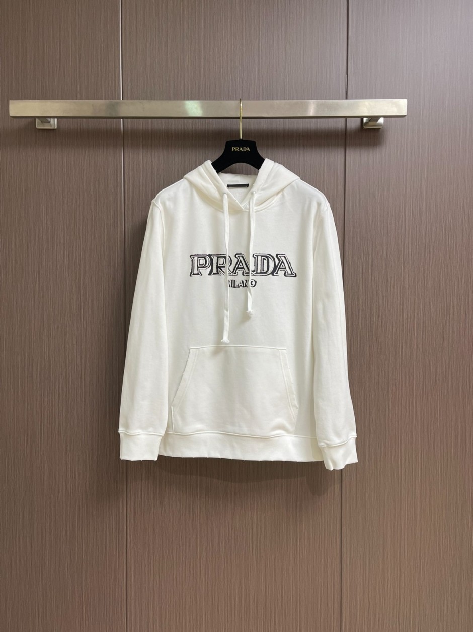 シンプル 定番 ロゴ入り フーディー プラダ パーカー 偽物 合わせ