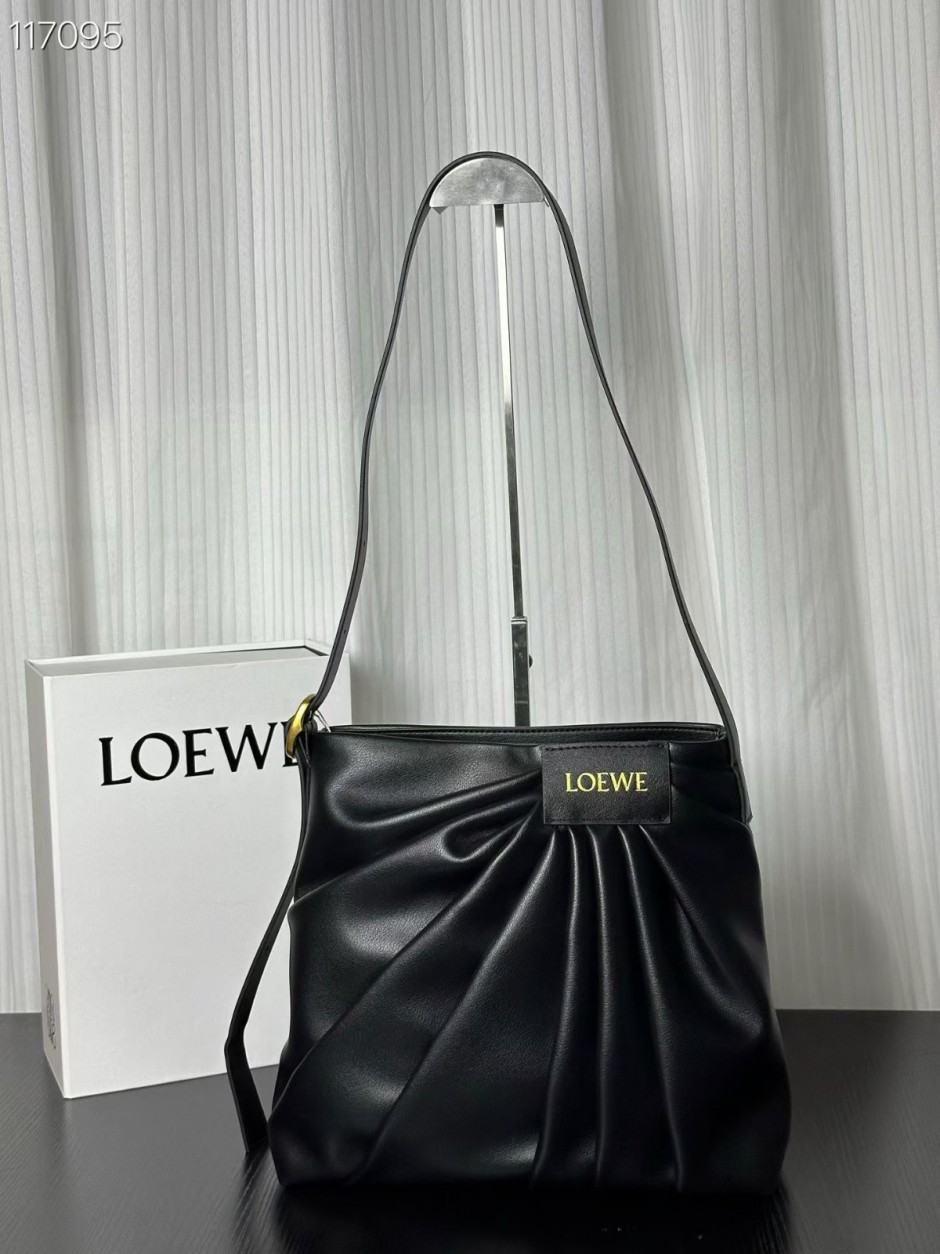 大人気 新作 LOEWE ドレープ トートバッグ ロエベ スーパーコピー ブラック 大人気 新作 LOEWE ドレープ トートバッグ ロエベ スーパーコピー ブラック