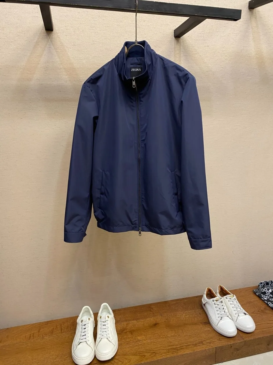 シンプル 洗練された ブルゾン エルメネジルド・ゼニア ジャケット 偽物 ネイビー