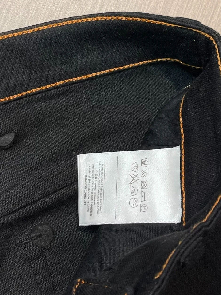 1767757942538788.jpg