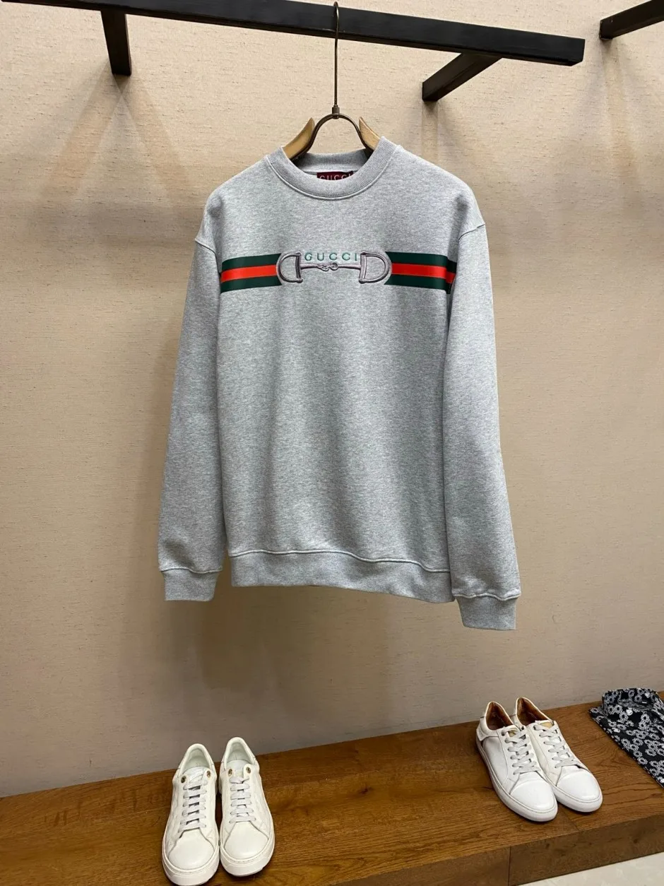 プリント付き コットン スウェットシャツ グッチ Tシャツ コピー グレー プリント付き コットン スウェットシャツ グッチ Tシャツ コピー グレー