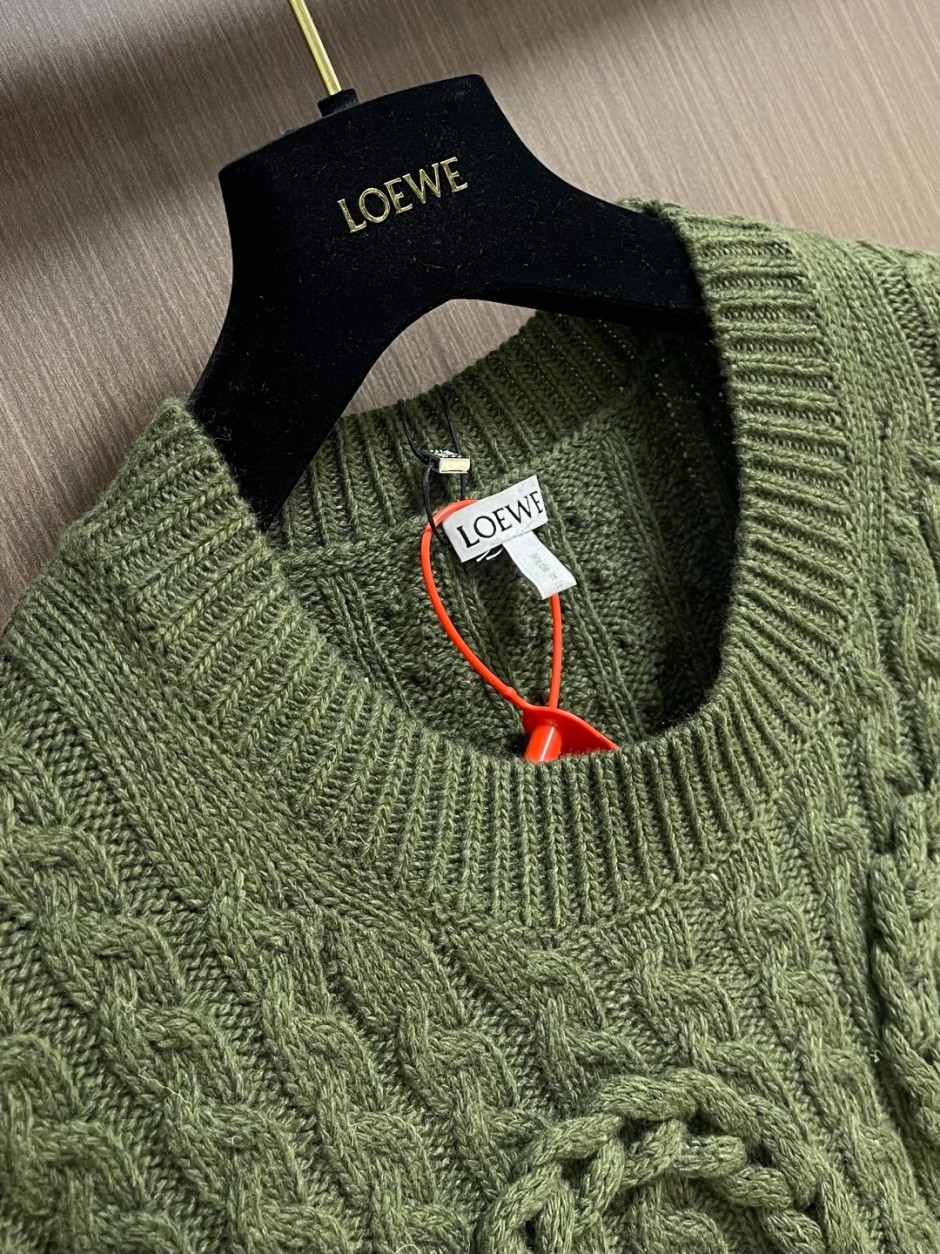 アナグラム ケーブル編み ニット ロエベ セーター 偽物 クルーネック