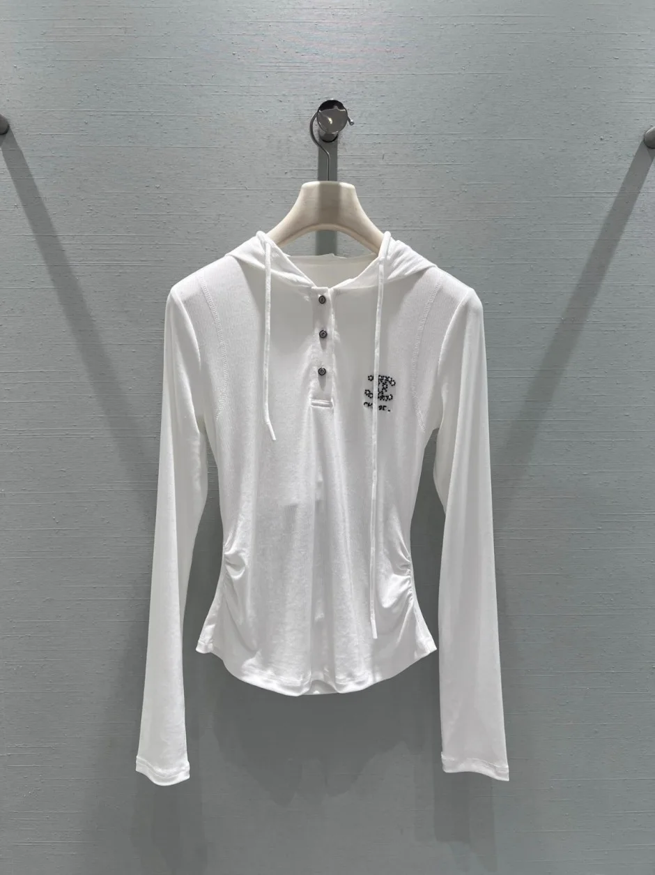 1768980832洗練された カジュアル CCロゴ フーディ トップス シャネル Tシャツ コピー ホワイト 1768980832洗練された カジュアル CCロゴ フーディ トップス シャネル Tシャツ コピー ホワイト