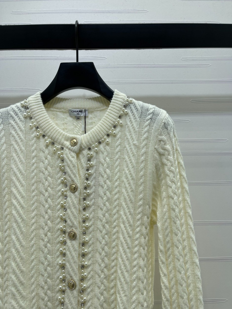 シャネル ニット コピー パール＆ビジュー装飾 ケーブルニット