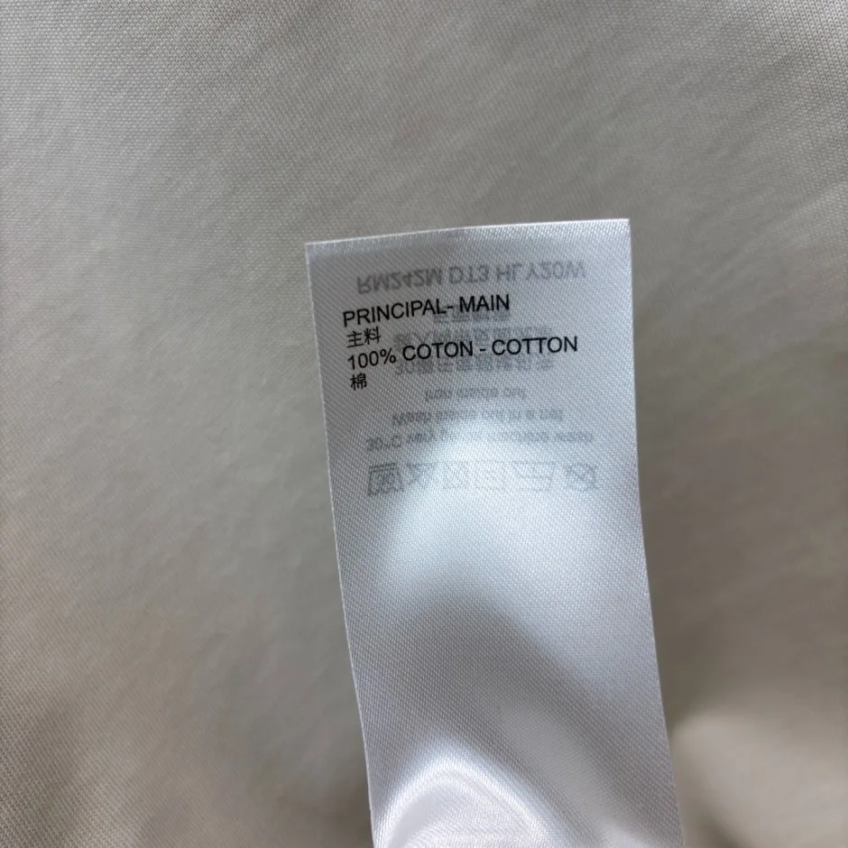 1769589062860821.jpg