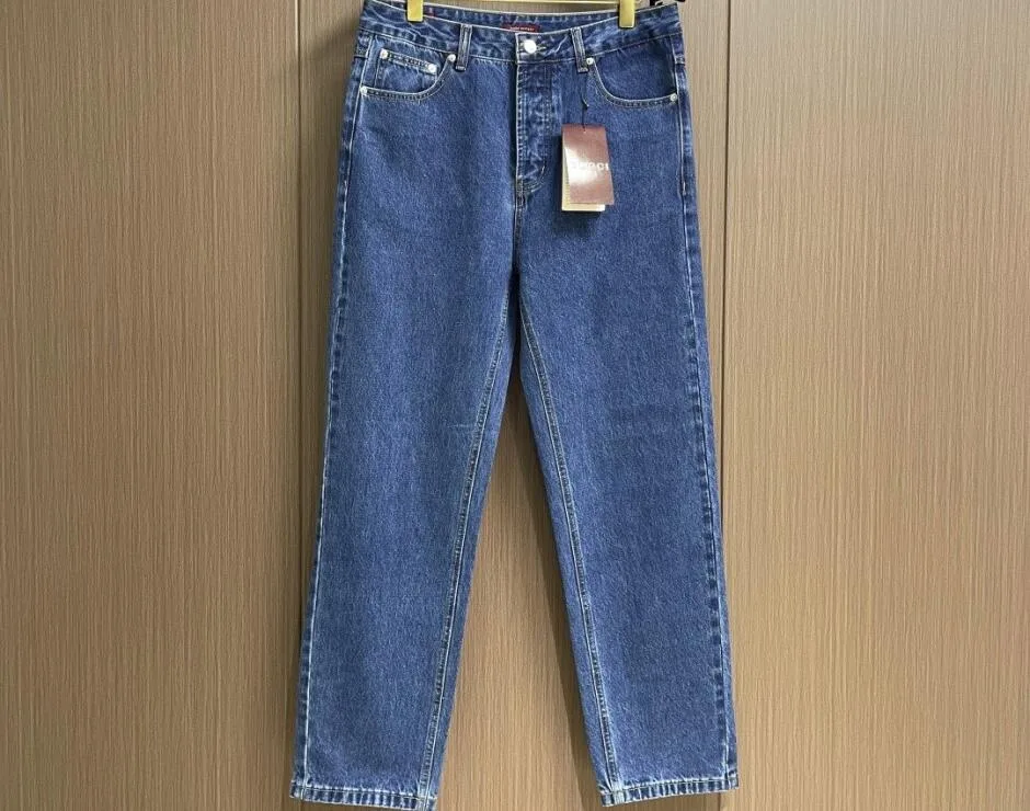 合わせやすい ホースビット付き デニムパンツ グッチ ジーンズ 偽物 ブルー 合わせやすい ホースビット付き デニムパンツ グッチ ジーンズ 偽物 ブルー