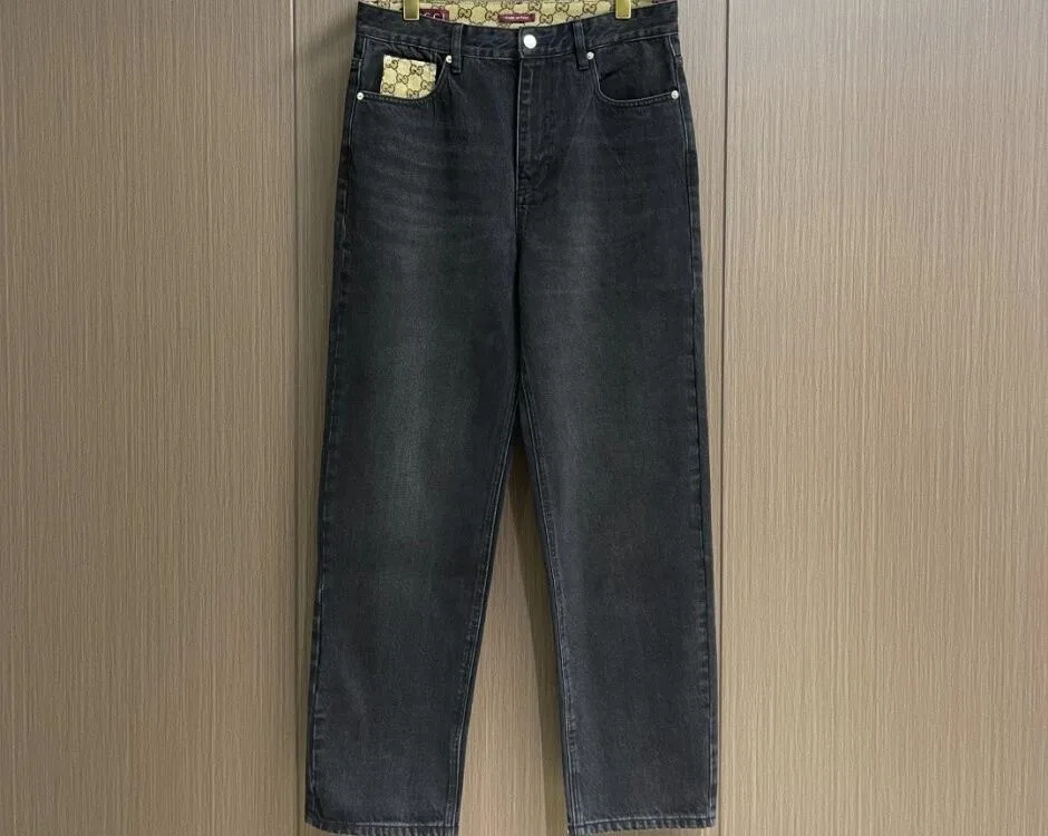 グッチ ジーンズ 偽物 合わせやすい GGキャンバス デニムパンツ ブラック グッチ ジーンズ 偽物 合わせやすい GGキャンバス デニムパンツ ブラック
