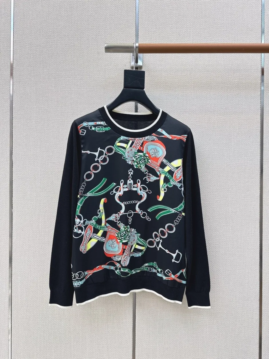 フロントプリント クルーネックニット エルメス セーター コピーブラック フロントプリント クルーネックニット エルメス セーター コピーブラック