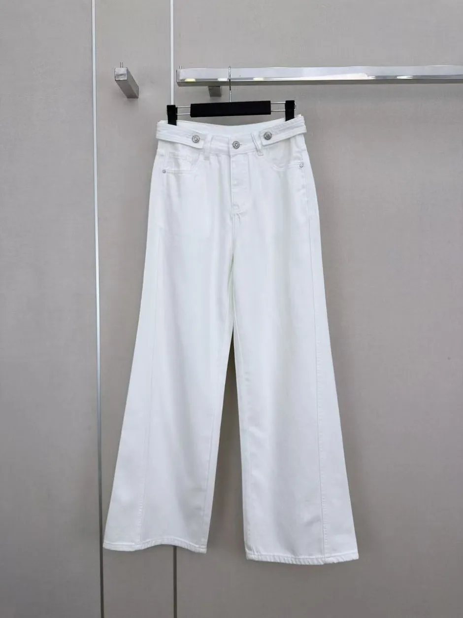 洗練された ビジューボタン デニムパンツ エルメス ジーンズ コピー ホワイト 洗練された ビジューボタン デニムパンツ エルメス ジーンズ コピー ホワイト