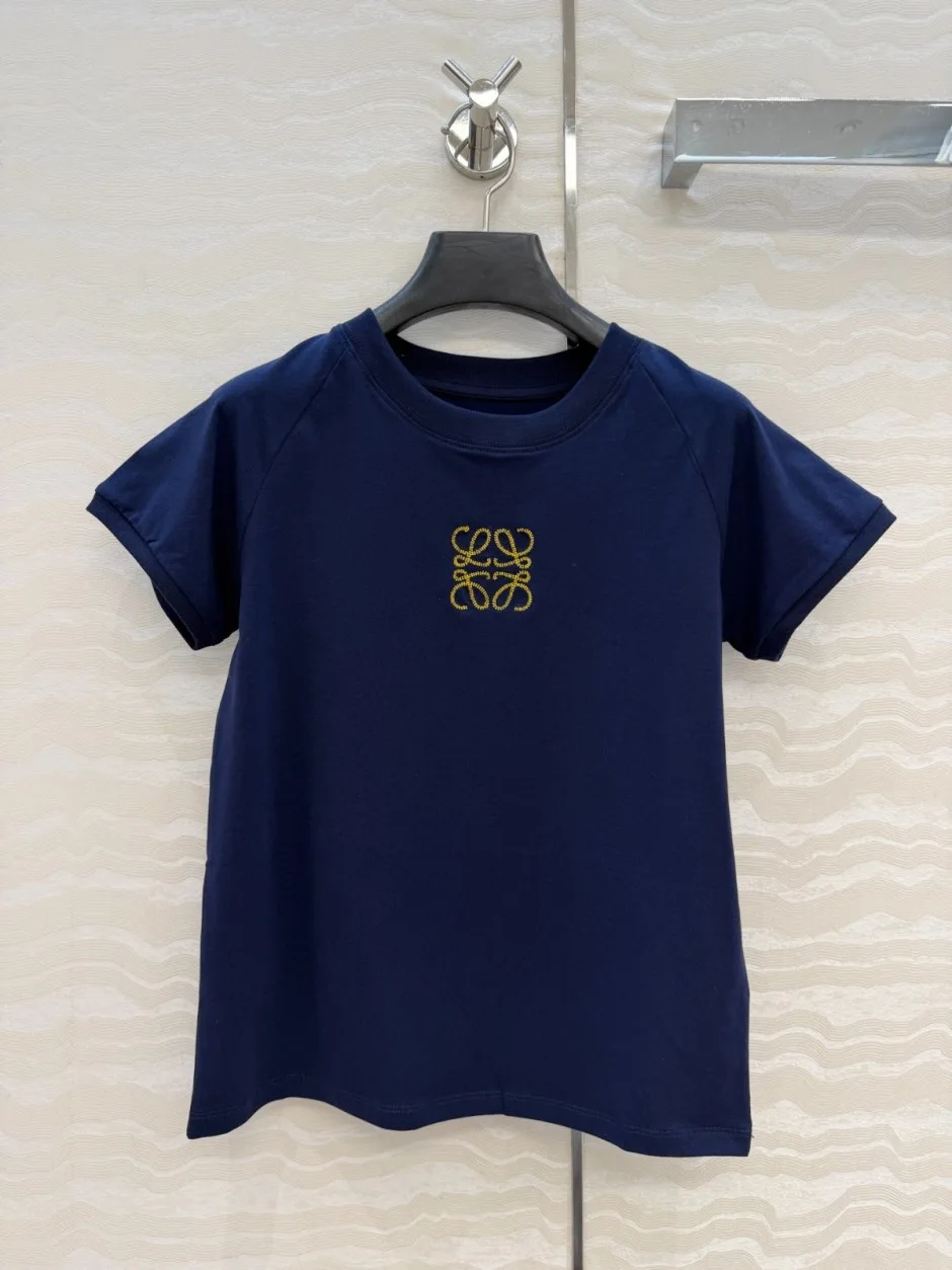 アナグラム クルーネック 半袖Tシャツ ロエベ Tシャツ 偽物 ネイビー アナグラム クルーネック 半袖Tシャツ ロエベ Tシャツ 偽物 ネイビー