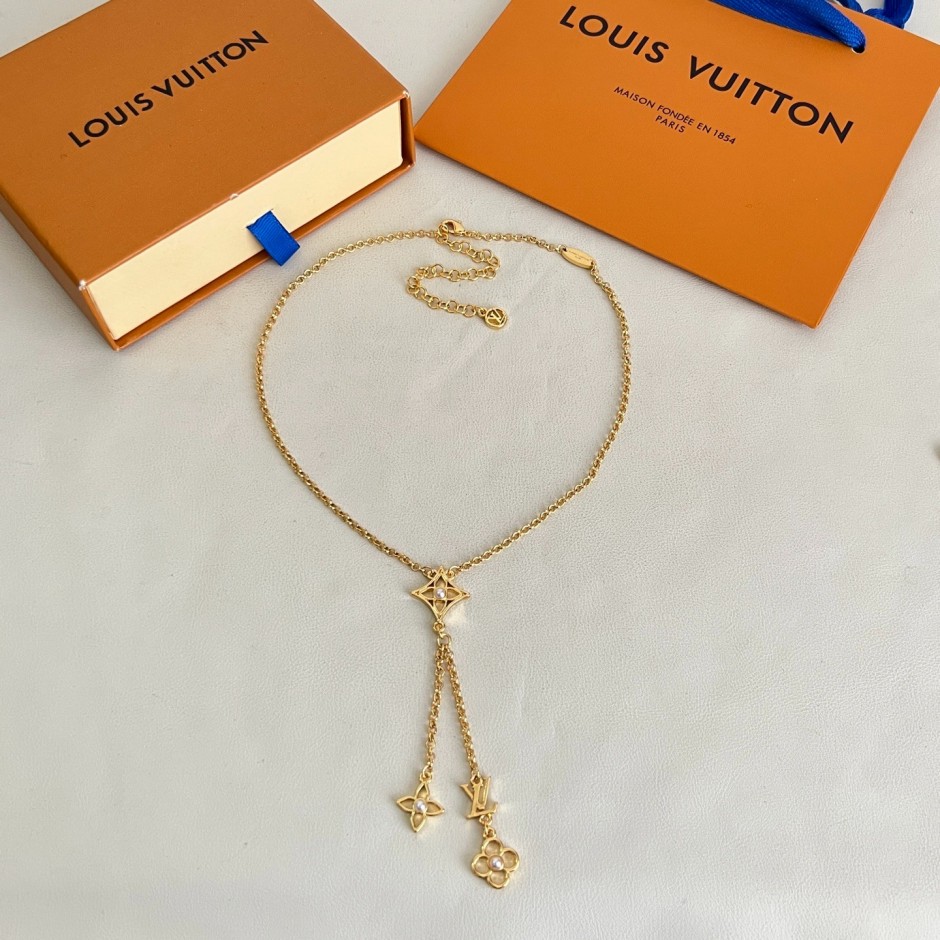ネックレス・LV パーリー フラワー ルイ・ヴィトン ネックレス コピー