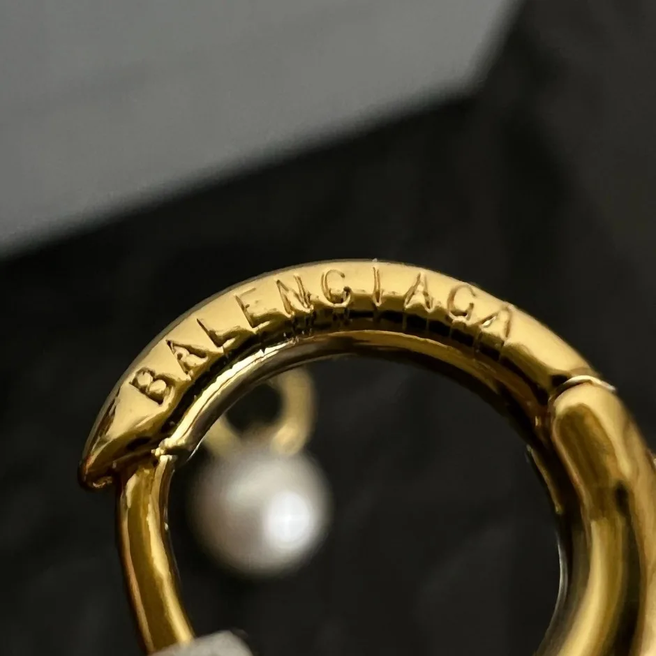 1781087516858260.jpg