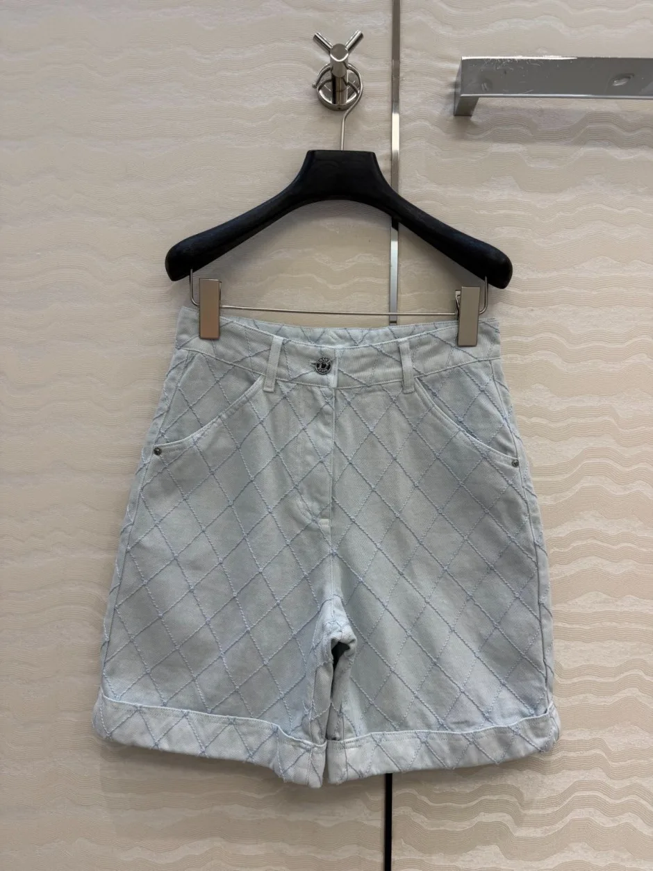 カジュアル 上品 ココビーチ ハーフパンツ シャネル パンツ コピー デニム ライトブルー カジュアル 上品 ココビーチ ハーフパンツ シャネル パンツ コピー デニム ライトブルー