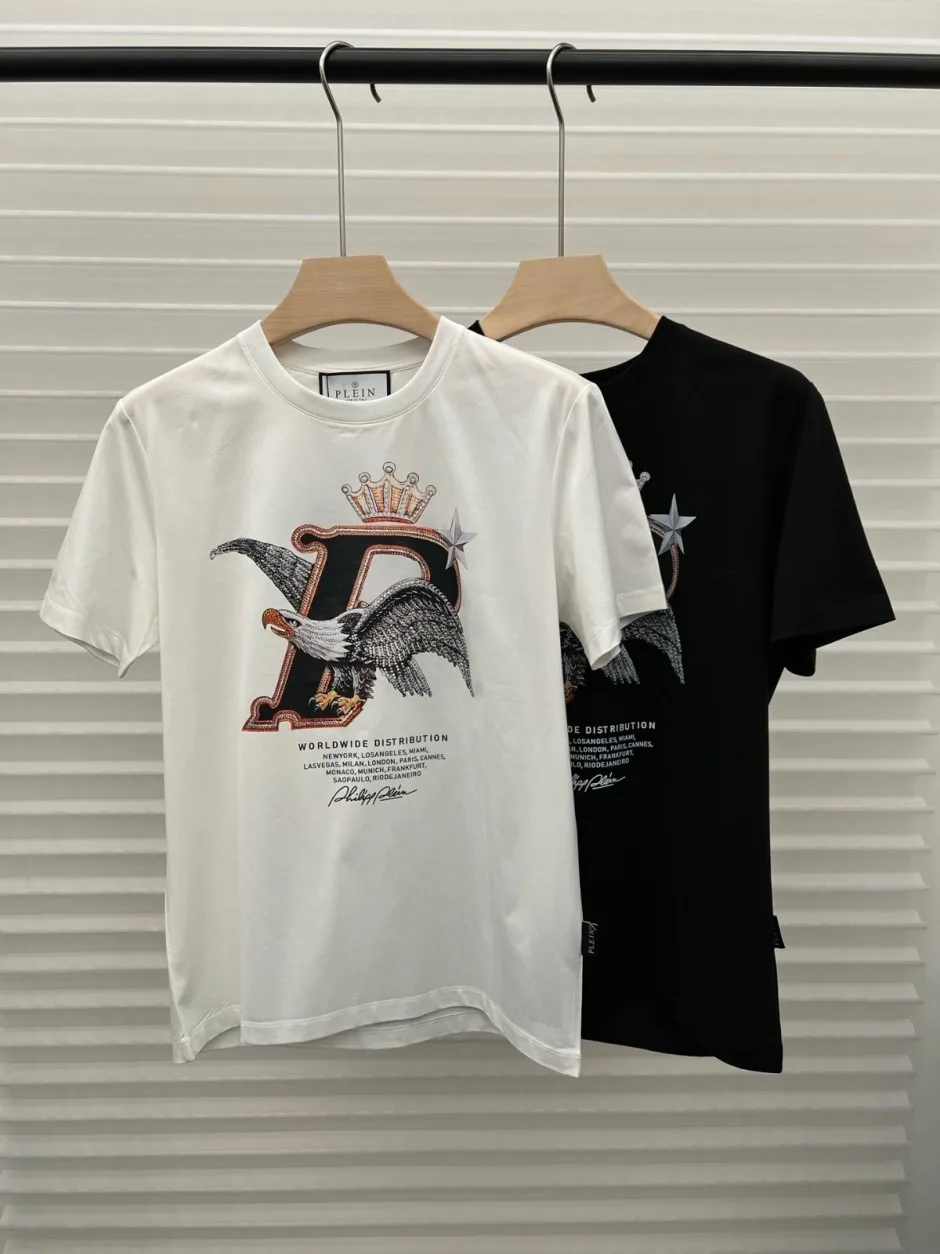存在感抜群 イーグル ロゴ 半袖Tシャツ フィリッププレイン Tシャツ 偽物 存在感抜群 イーグル ロゴ 半袖Tシャツ フィリッププレイン Tシャツ 偽物