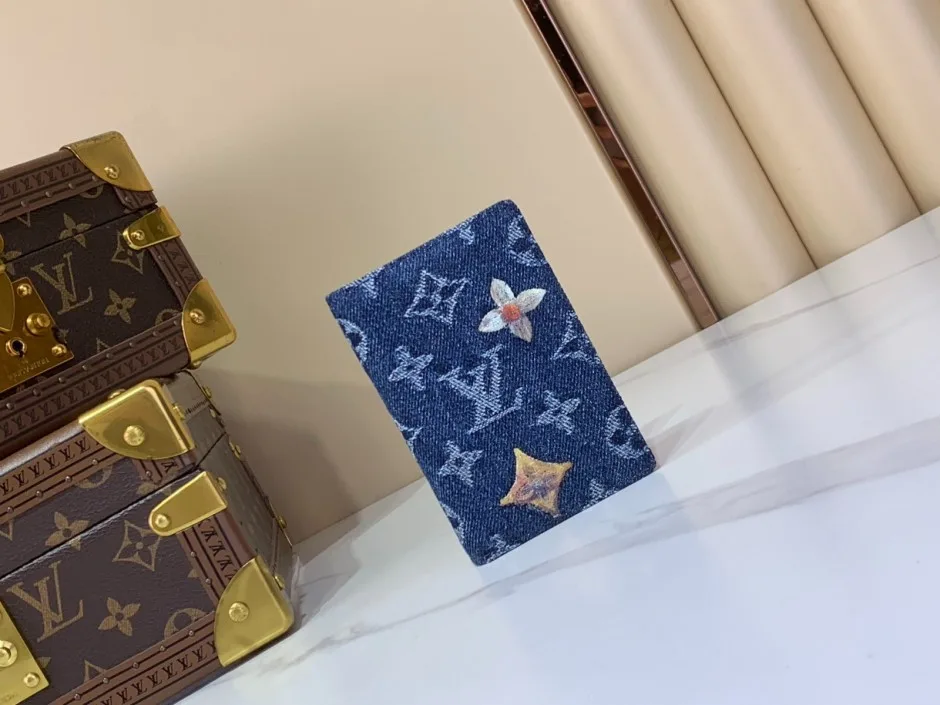 M27560 カードケース オーガナイザー・ドゥ ポッシュ ルイ・ヴィトン スーパーコピー M27560 カードケース オーガナイザー・ドゥ ポッシュ ルイ・ヴィトン スーパーコピー