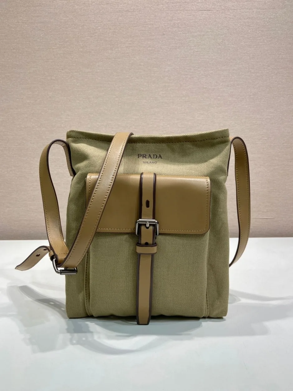 プラダ ルート キャンバス レザー ショルダーバッグ スーパーコピー 2VH208 カーキ プラダ ルート キャンバス レザー ショルダーバッグ スーパーコピー 2VH208 カーキ