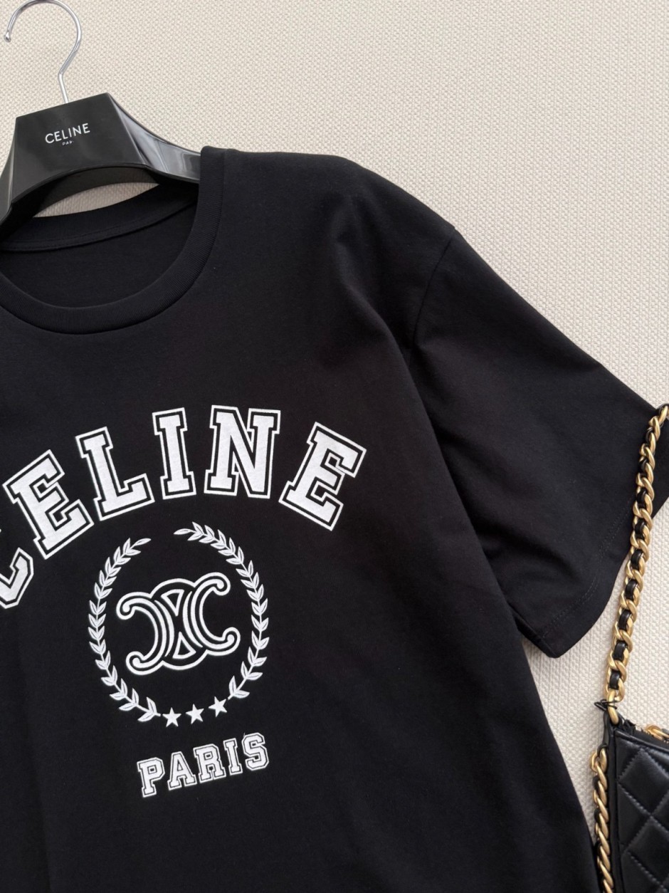 1784690144979899.jpg カレッジロゴ コットン 半袖Tシャツ セリーヌ Tシャツ 偽物 クルーネック ブラック