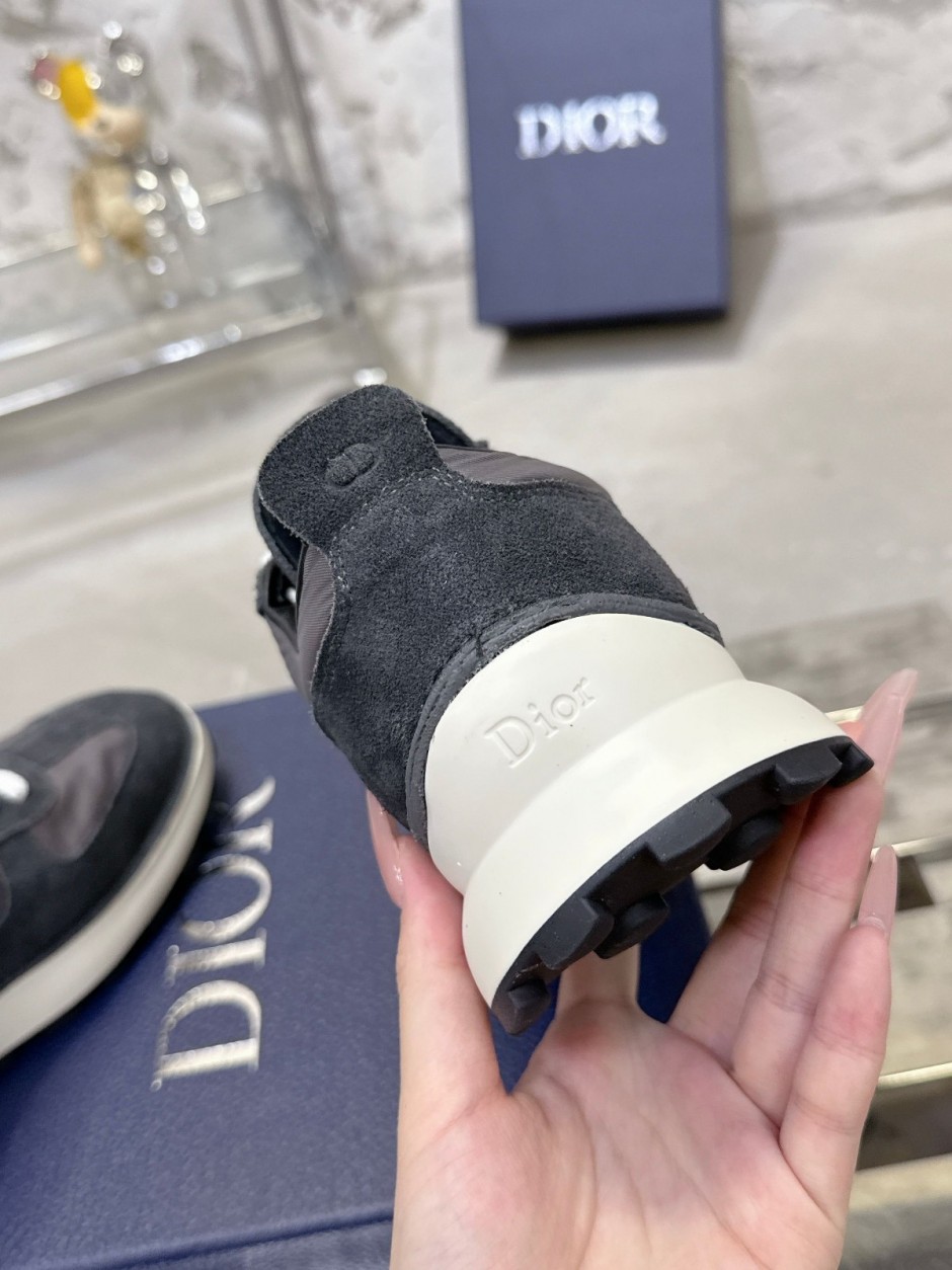 1784702364333675.jpg Dior Squash スニーカー クリスチャン・ディオール スーパーコピー 厚底 メンズシューズ