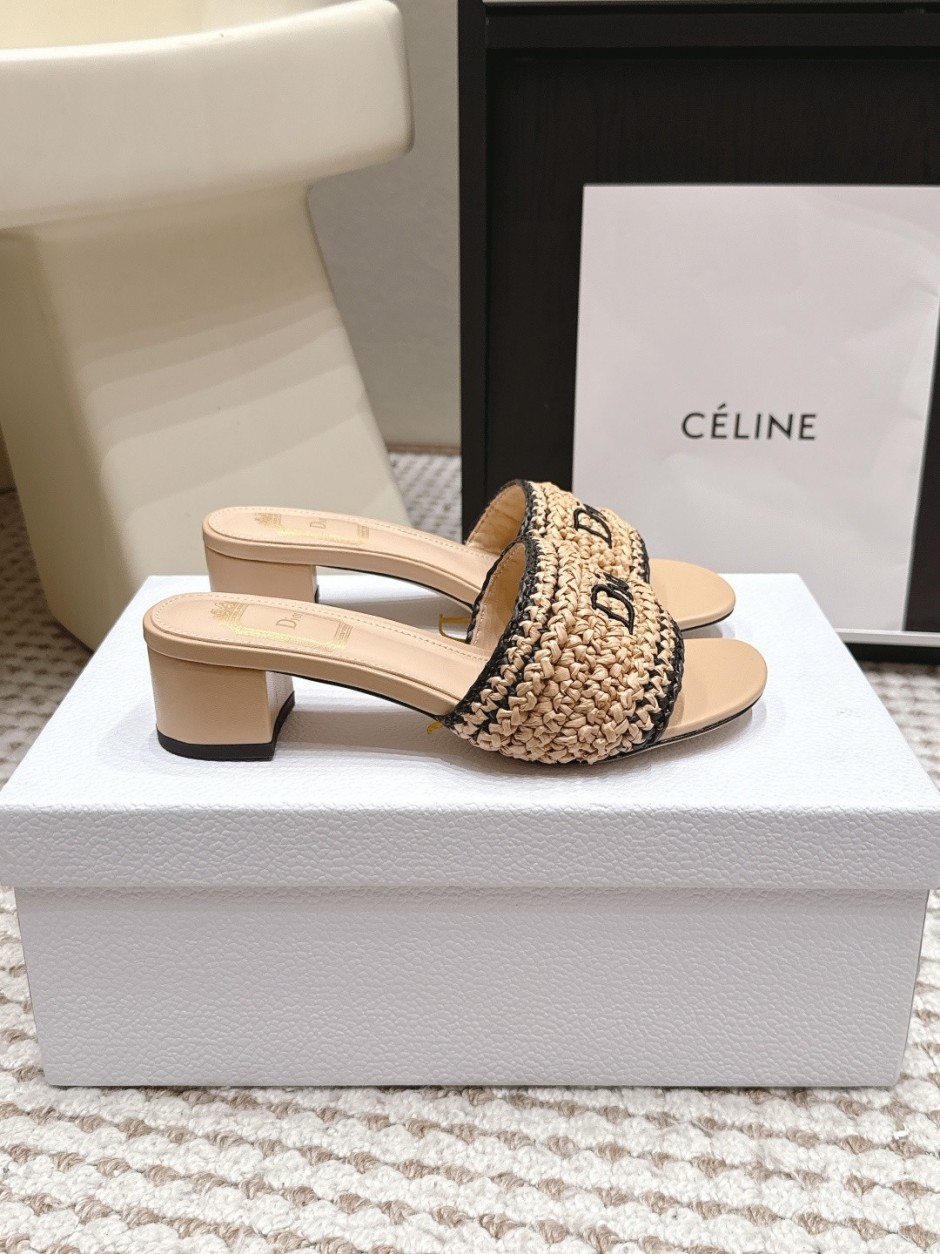 Dioriviera Dior Woven ヒールスライド クリスチャン・ディオール サンダル スーパーコピー ベージュ Dioriviera Dior Woven ヒールスライド クリスチャン・ディオール サンダル スーパーコピー ベージュ