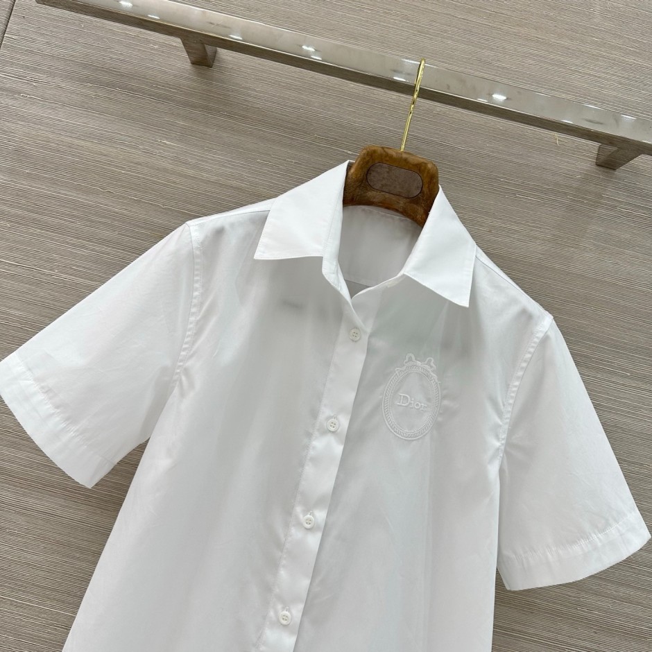 1784792020140164.jpg クリスチャン・ディオール シャツ コピー Dior Médaillon エンブロイダリー ショートスリーブ ブラウス