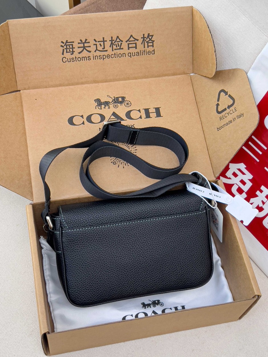 1784872810144180.jpg カジュアル 上品 ショルダーバッグ コーチ バッグ スーパーコピー メンズバッグ