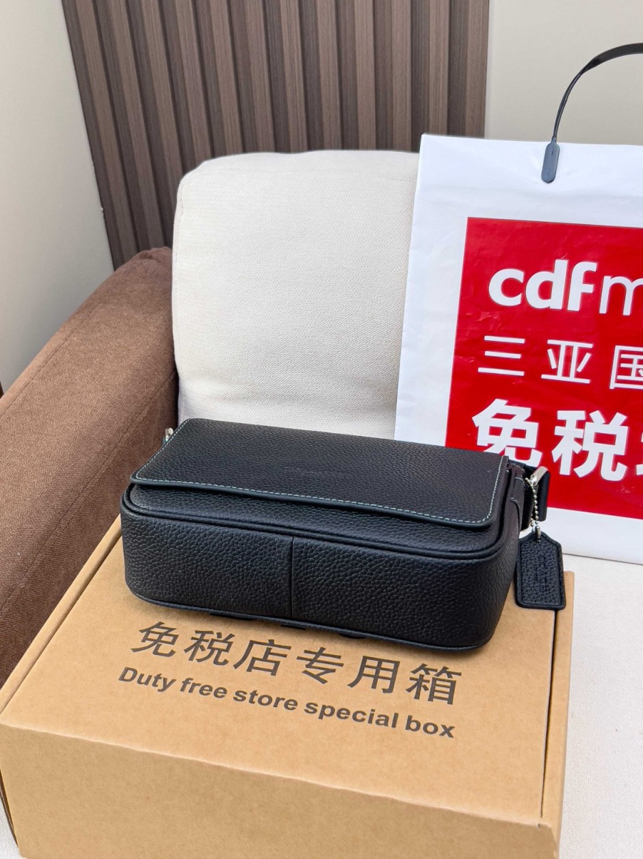 1784872810750893.jpg カジュアル 上品 ショルダーバッグ コーチ バッグ スーパーコピー メンズバッグ