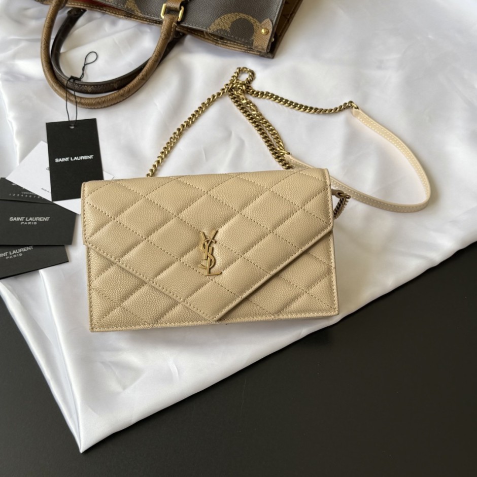 1784879062839543.jpg YSL キルティング チェーンショルダーバッグ イヴ・サンローラン バッグ スーパーコピー ベージュ