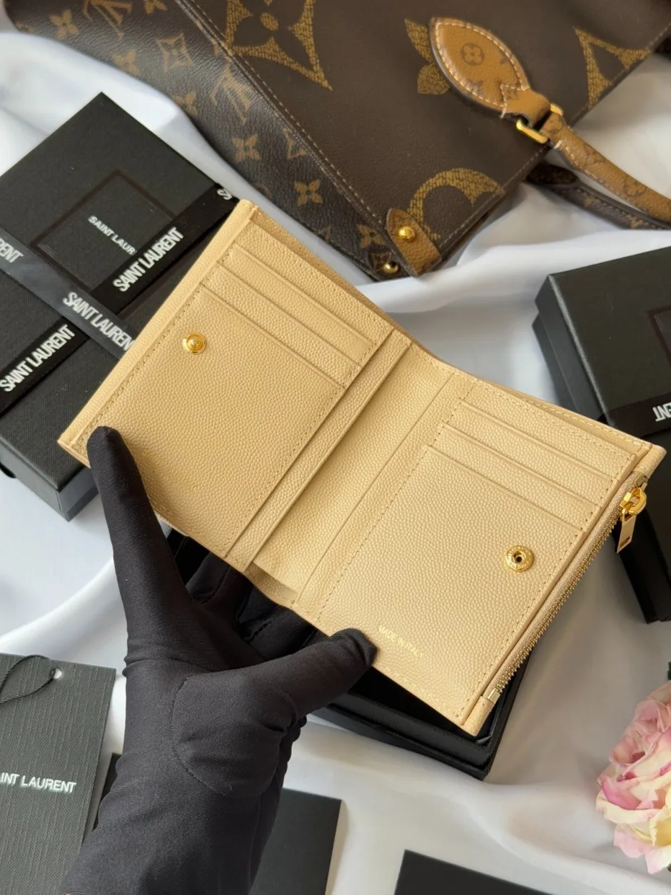 YSL コンパクトウォレット イヴ・サンローラン 財布 スーパーコピー 小銭入れ ベージュ