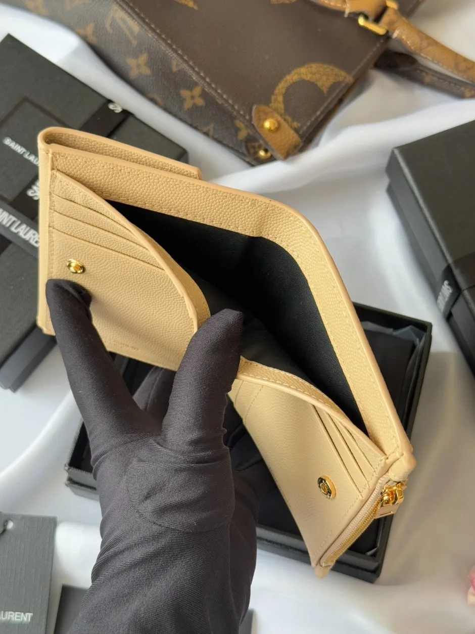 YSL コンパクトウォレット イヴ・サンローラン 財布 スーパーコピー 小銭入れ ベージュ