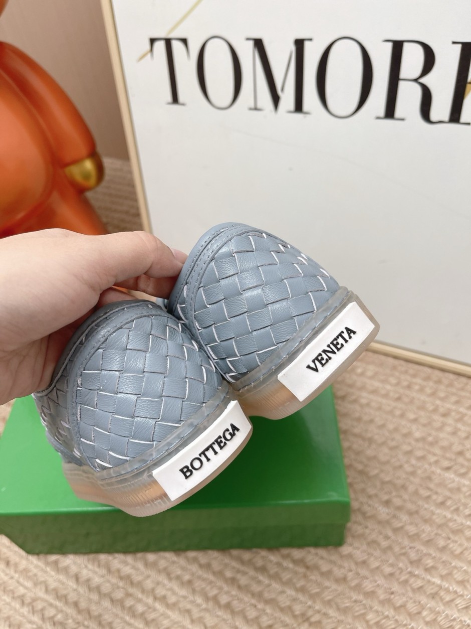 大人気 カジュアル 上品 セレーナ スニーカー ボッテガ・ヴェネタ スーパーコピー グレー