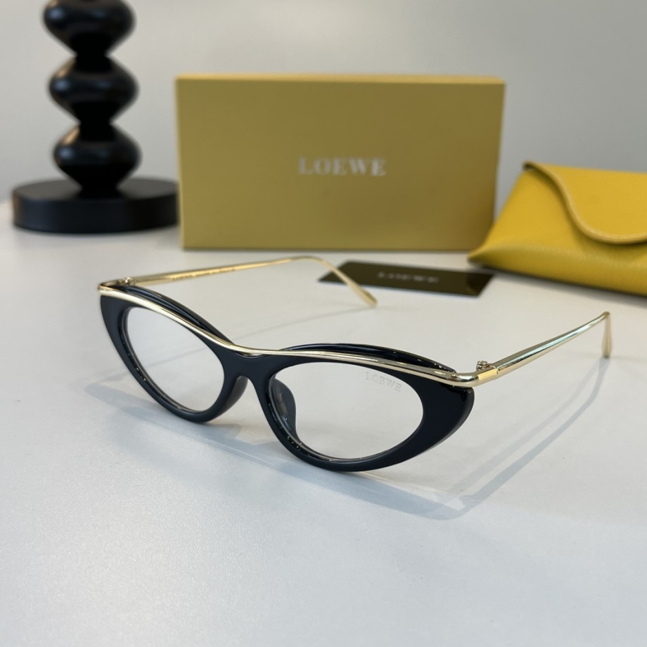ロエベ サングラス 偽物 スタイリッシュ キャットアイ アイウェア 合わせやすい