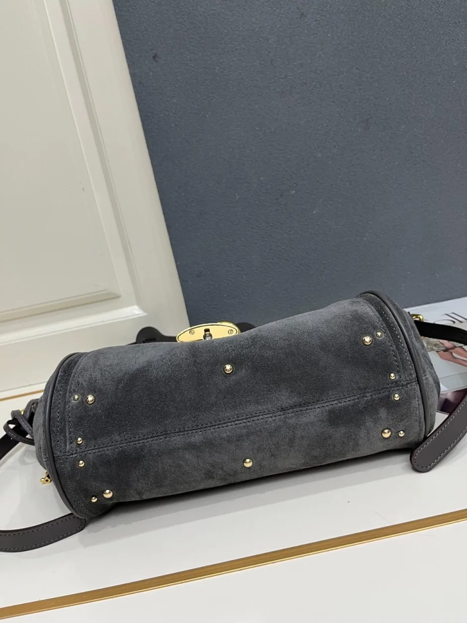 1785470723712533.jpg スエードPaddingtonクロスボディバッグ クロエ スーパーコピー カジュアル ダークグレー