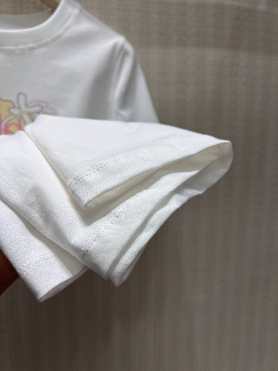 1785477903309765.jpg クロエ Tシャツ 偽物 クルーネック 合わせやすい コットン プリント 半袖Tシャツ