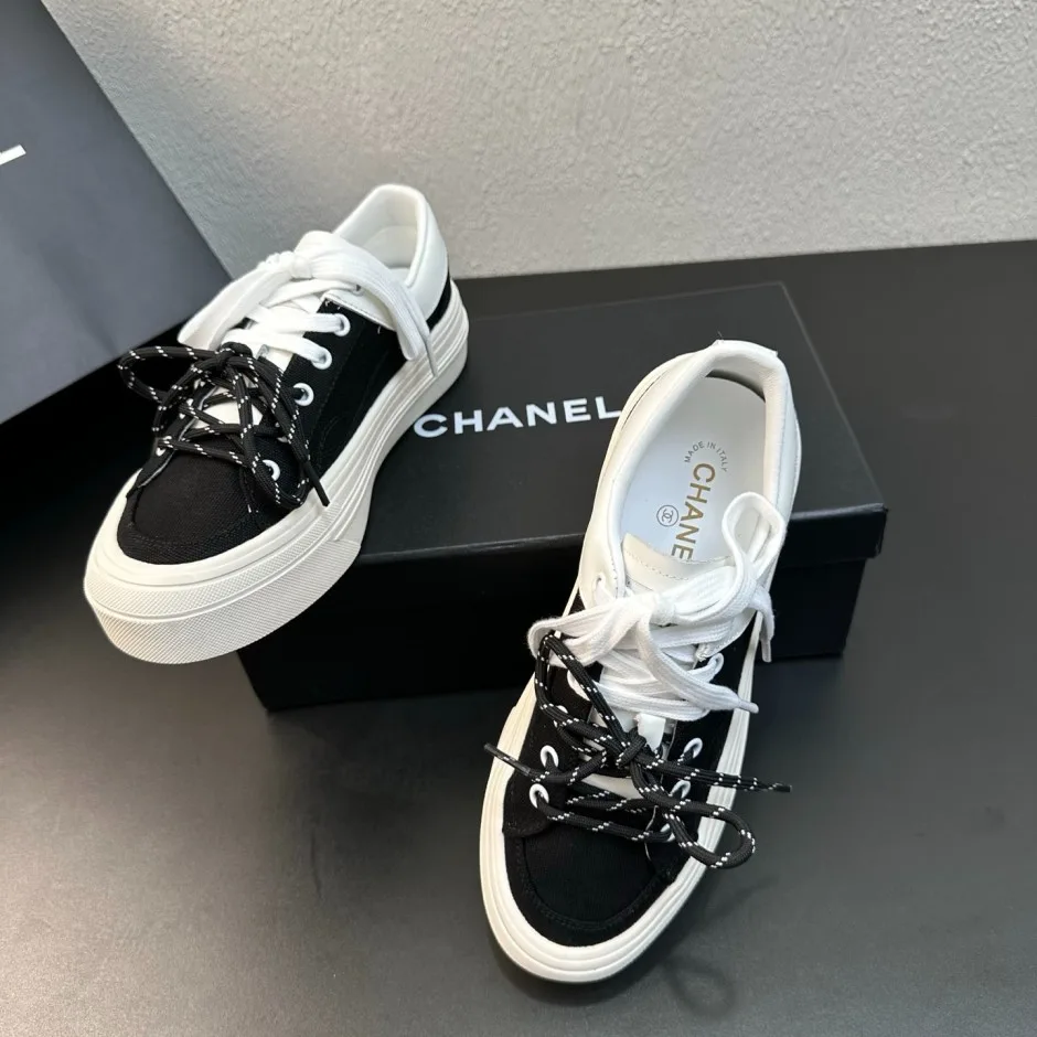 1785645022872408.jpg カジュアル バイカラー キャンバス シャネル スニーカー 偽物 厚底 ブラック
