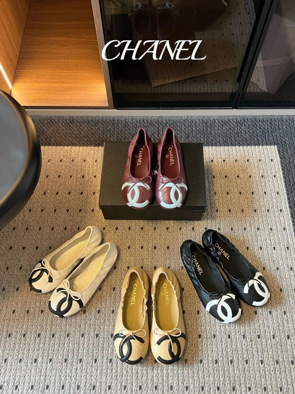 キルティング レザー バレリーナシューズ シャネル パンプス 偽物 合わせやすい