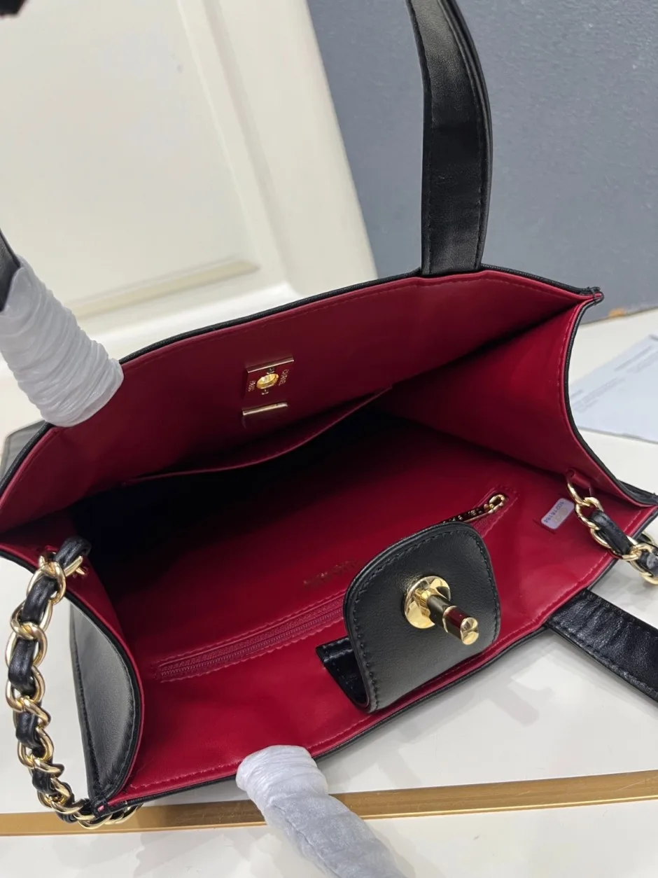 1785746787784177.jpg シンプル 洗練された 2WAY トートバッグ シャネル バッグ コピー ブラック