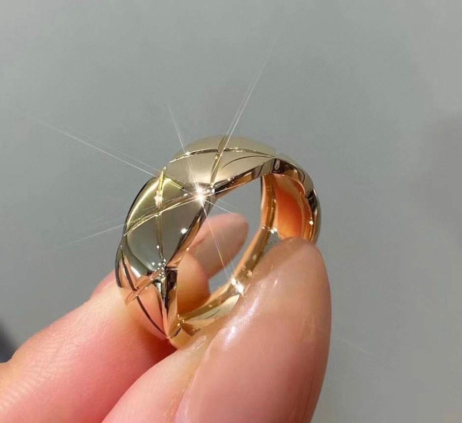 1785835984553244.jpg 人気 洗練された キルティング リング シャネル 指輪 偽物 合わせやすい
