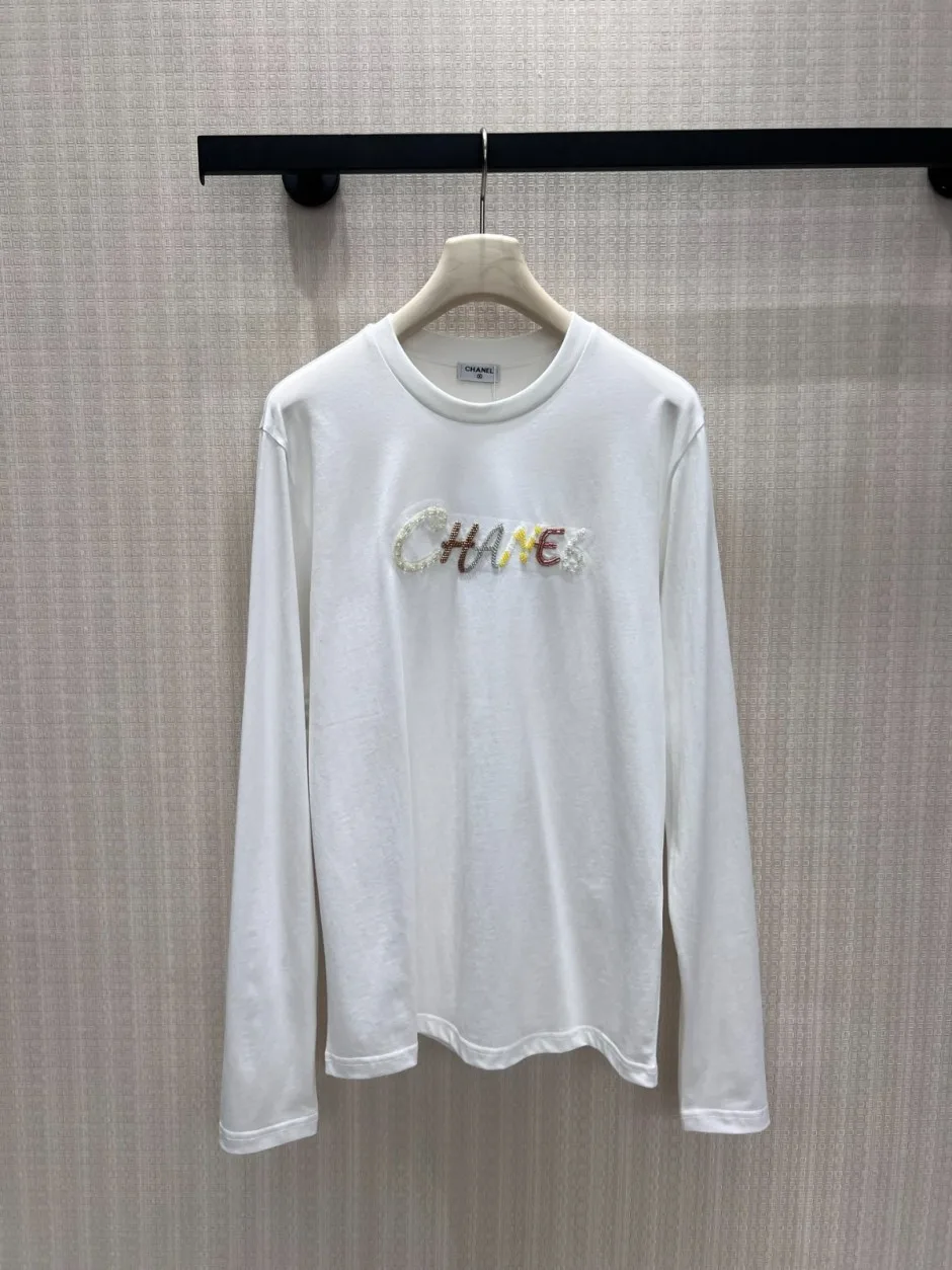 CHANEL長袖Tシャツ ベーシック 合わせやすい シャネル Tシャツ 偽物 コットン ロゴ 長袖T