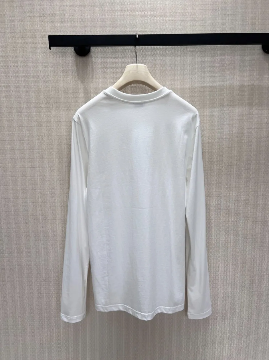 1785923793754538.jpg ベーシック 合わせやすい シャネル Tシャツ 偽物 コットン ロゴ 長袖Tシャツ ホワイト