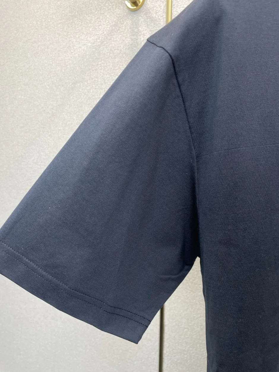 ロゴプリント クルーネック 半袖Tシャツ ジバンシィ Tシャツ 偽物 カジュアル