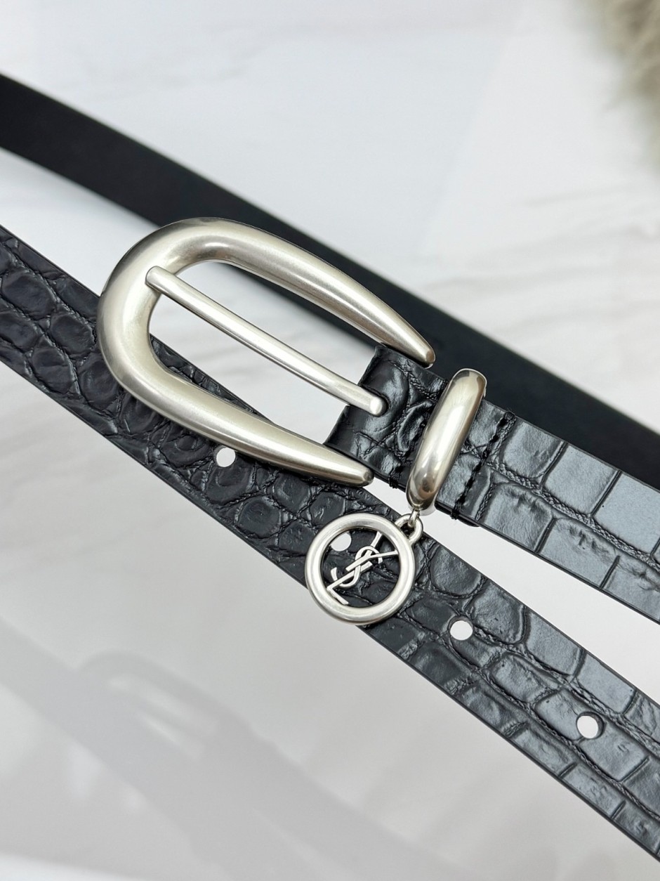 1786021131810976.jpg クロコ型押しレザー YSL ナローベルト イヴ・サンローラン ベルト 偽物 ブラック