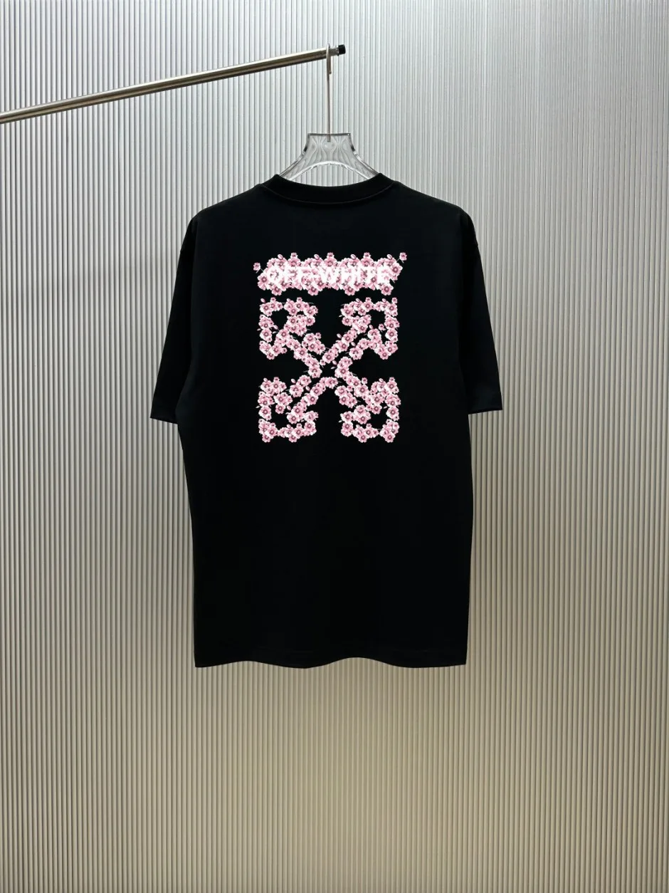 フラワーモチーフグラフィック クルーネック半袖Tシャツ オフホワイト Tシャツ 偽物 ブラック